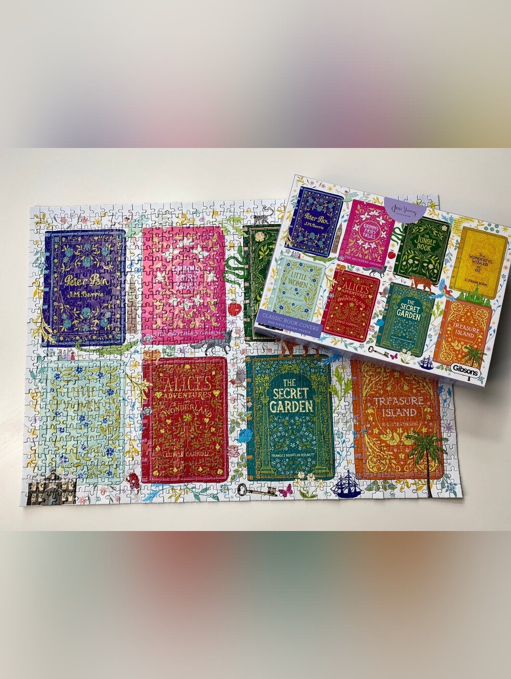 "Classic Book Covers" 1000 Piece Jigsaw Puzzle